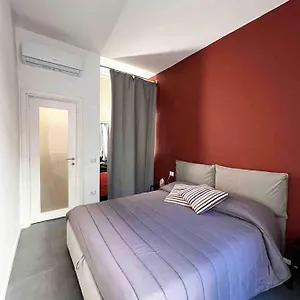 pizzofalcone27.hotels-amalfi.com/